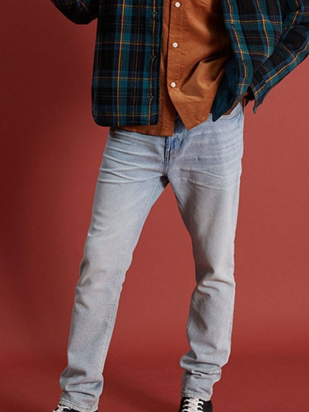 Slim Taper Jeans